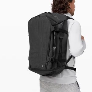 Lululemon More Miles Pack 39L NWOT